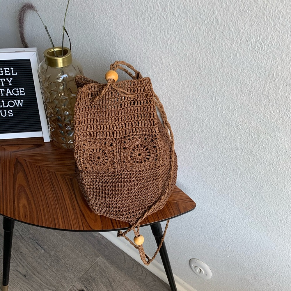 Bohemian Straw sling/backpack beach bag - Picture 3 of 6